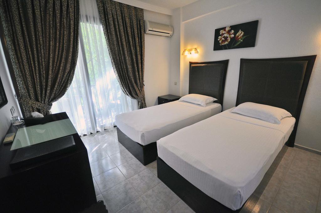 Hotel Ekincik Exterior foto